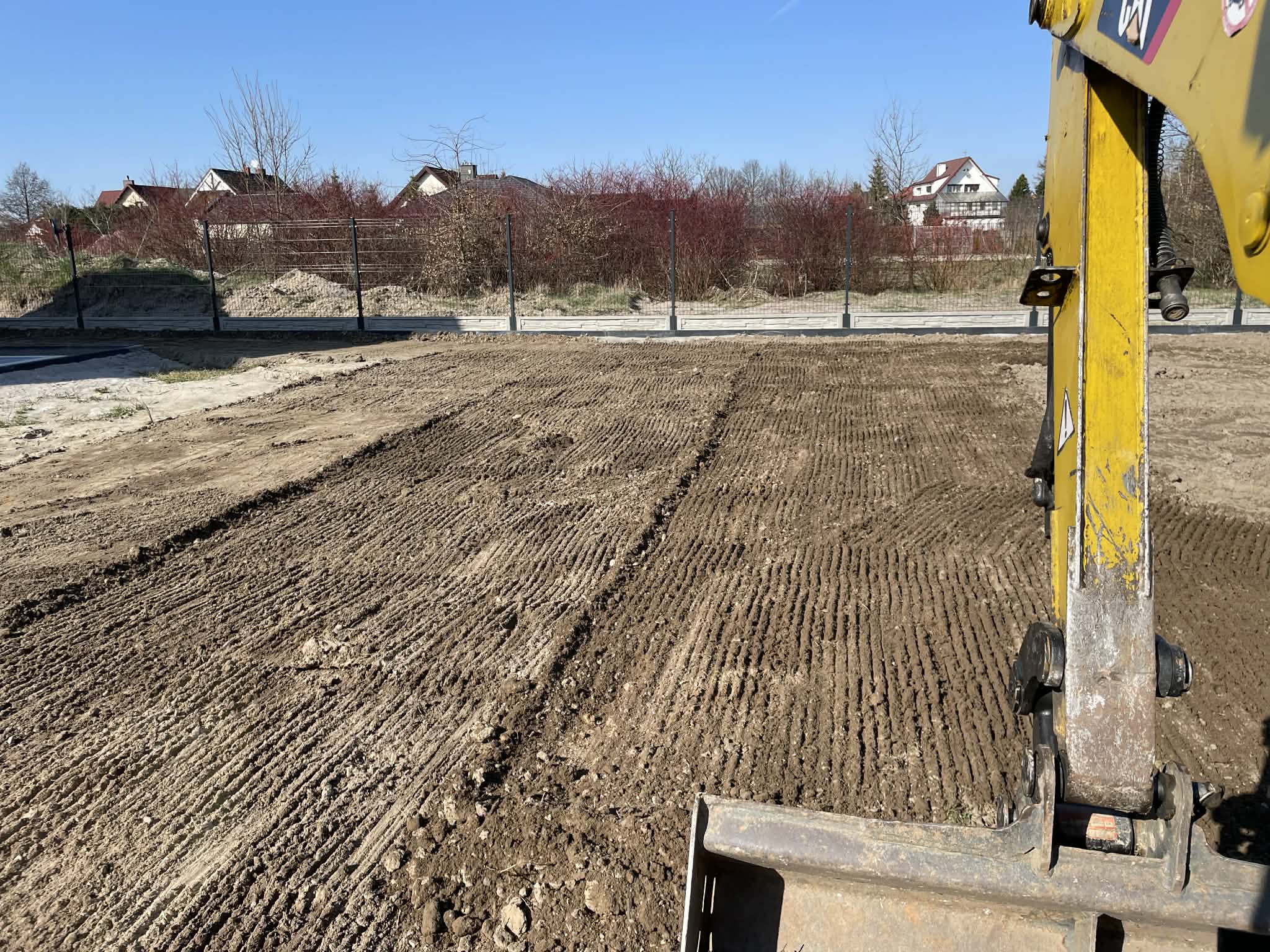 Realizacja 21 robót ziemnych, przyłączy i usług geodezyjnych KAM-KOP & GEOPRO